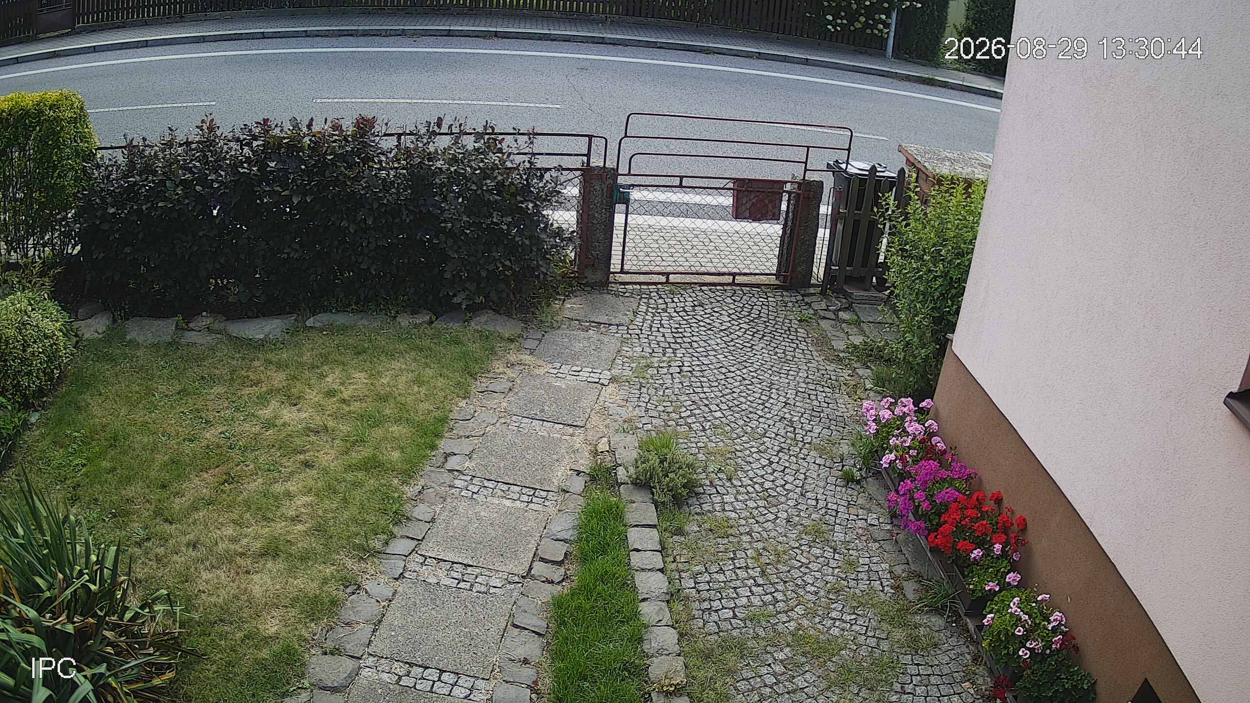 Capture